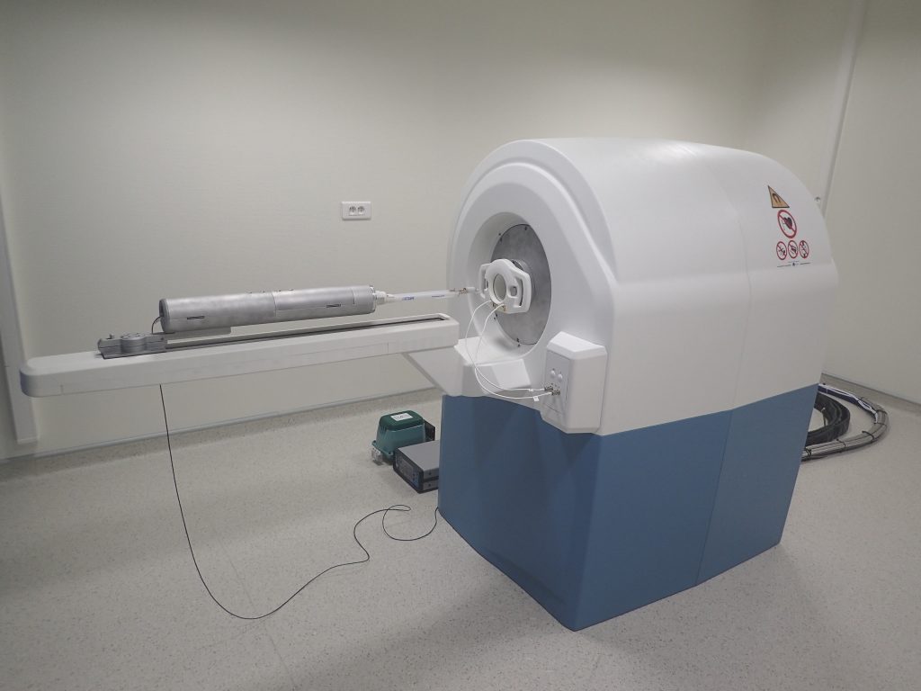 PET-MRI, Equipex